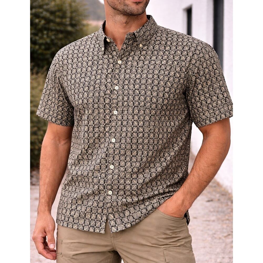 Tori Richard Honolulu Hawaiian Shirt Mens Medium Fish Print Aloha Cotton Lawn